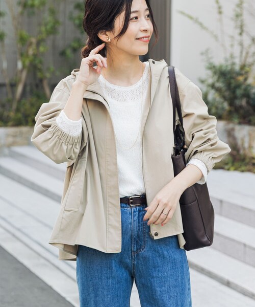 URBAN RESEARCH DOORS（アーバンリサーチドアーズ）の「撥水バックギャザーフードジャケット（テーラードジャケット・レディース・BEIGE/PINKBEIGE/NAVY・Free）」の18枚目の写真