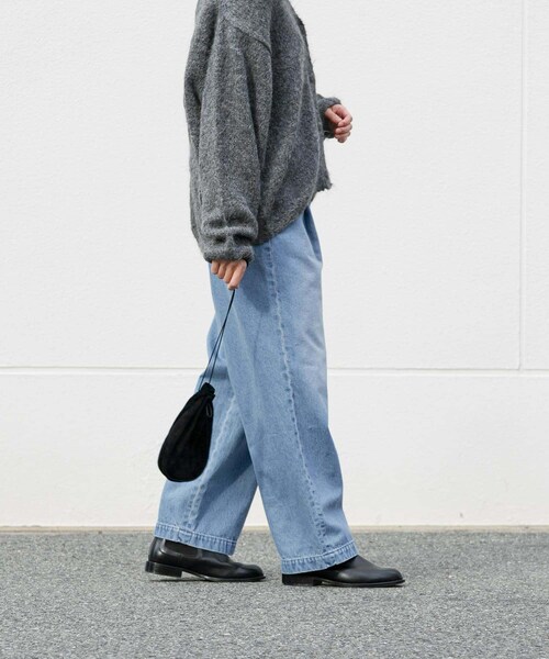 かぐれ（カグレ）の「フェードデニムイージーパンツ（デニムパンツ・レディース・L/INDIGO/BLACK・FREE）」の19枚目の写真