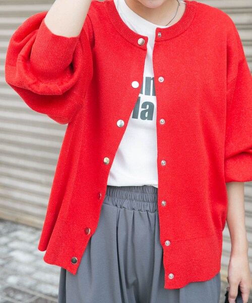 ITEMS URBANRESEARCH（アイテムズ アーバンリサーチ）の「ドットボタンラメニットカーディガン（カーディガン/ボレロ・レディース・BLK/RED/GRY・FREE）」の21枚目の写真