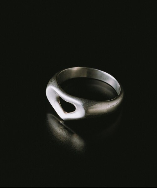 ADAM ET ROPE'（アダムエロペ）の「【VINTAGE JEWELRY】TIFFANY オープンハート リング #11（リング・メンズ・シルバー・F）」の2枚目の写真