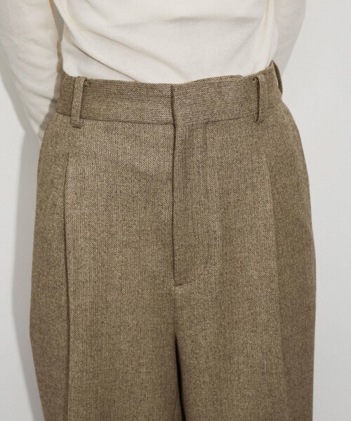 ADAM ET ROPE'（アダムエロペ）の「【公式サイト限定】【セットアップ対応】〈ADMERP〉ヘリンボンスラックス（スラックス・レディース・ブラウン・0.1/3.4）」の16枚目の写真