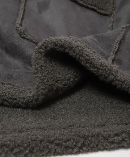 SENSE OF PLACE by URBAN RESEARCH(センスオブプレイスバイアーバンリサーチ)の「フェイクムートンスタンドジャケット(ムートンコート・レディース・BROWN/CHARCOAL/IVORY・One)」の22枚目の写真