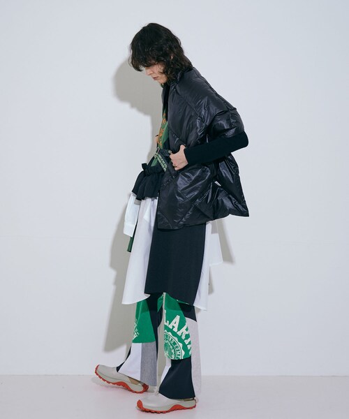 THE GOODLAND MARKET(ザグッドランドマーケット)の「『別注』KWD×ザ グッドランド マーケット GREEN DOWN STALL(マフラー・レディース・BLACK・one)」の5枚目の写真