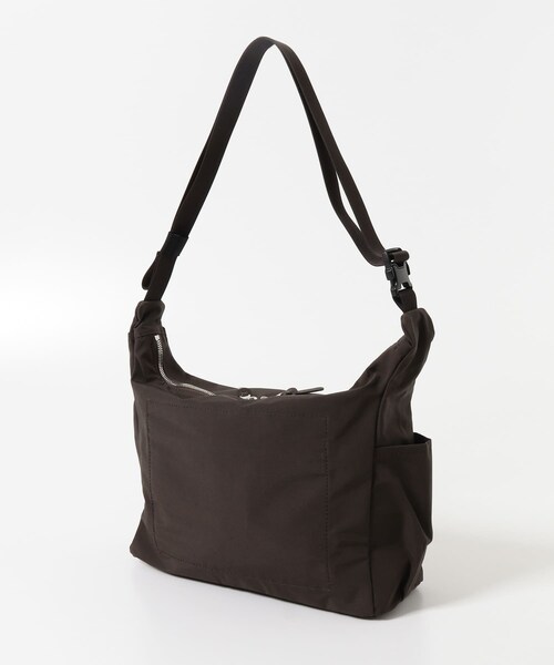 STANDARD SUPPLY TRIANGLE SHOULDER