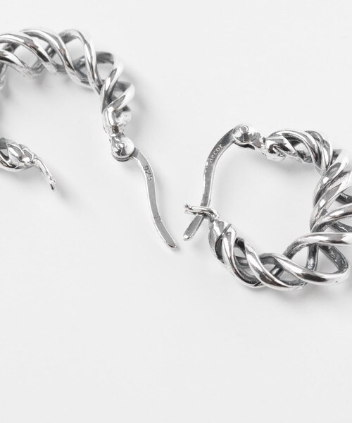 URBAN RESEARCH（アーバンリサーチ）の「decor『デコール』　Tangle Pierce（ピアス（両耳用）・レディース・Silver・-）」の9枚目の写真