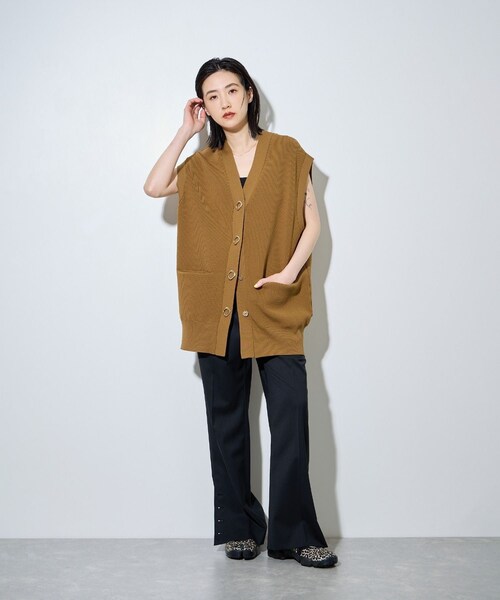 ADAM ET ROPE'(アダムエロペ)の「【NIKE(ナイキ)】ウィメンズ エアリフト(スニーカー・レディース・ブラック・23/24/25)」の5枚目の写真
