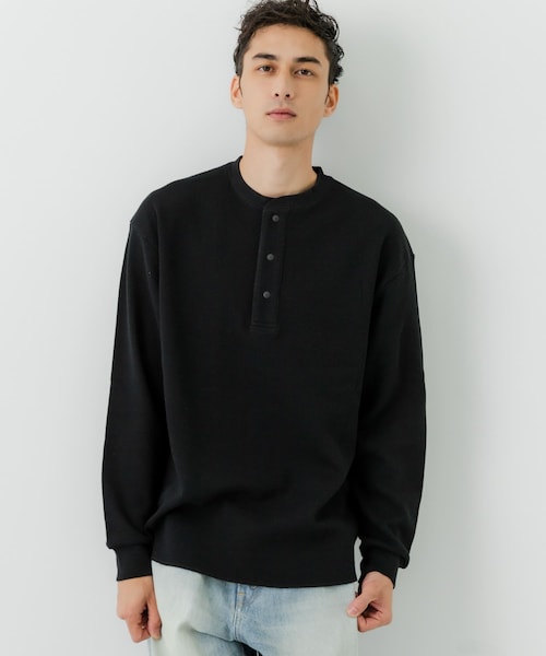 URBAN RESEARCH（アーバンリサーチ）の「『UR TECH』度詰めワッフルヘンリーロングスリーブ（Tシャツ/カットソー・メンズ・WHITE/OATMEAL/GRAY H/BLACK・M/L）」の21枚目の写真