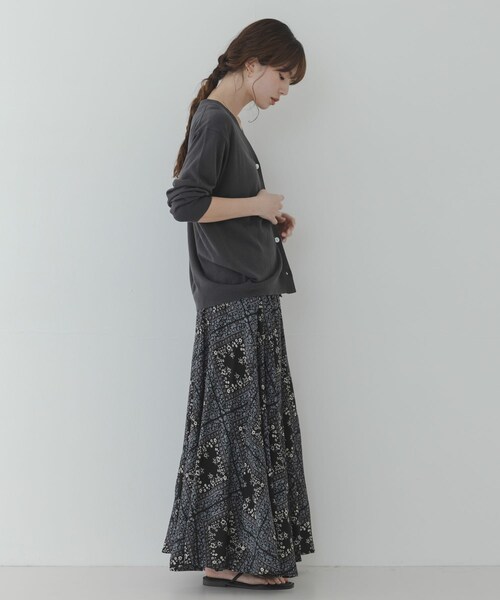 URBAN RESEARCH Sonny Label（アーバンリサーチサニーレーベル）の「『WEB限定』クールミストミディカーディガン（ニット/セーター・レディース・チャコール/L.グレー/ライムミント/ネイビー・Free）」の14枚目の写真