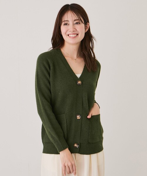 Jayro（ジャイロ）の「カラーVネックカーディガン（カーディガン/ボレロ・レディース・ブラック/グレー/ホワイト系/ベージュ/グリーン/キミドリ/カーキ/ブルー系/レッド/オレンジ・F）」の7枚目の写真