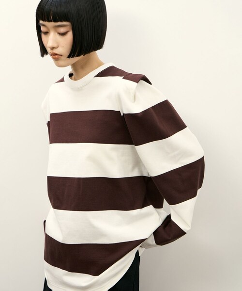 ADAM ET ROPE'(アダムエロペ)の「【PHEENY(フィーニー)】別注 Heavy weight border tucked sleeve(Tシャツ/カットソー・レディース・ネイビー/ワイン系・F)」の7枚目の写真