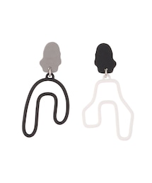 UN3D. | ASYMMETRY PIPE EARRING(イヤリング)