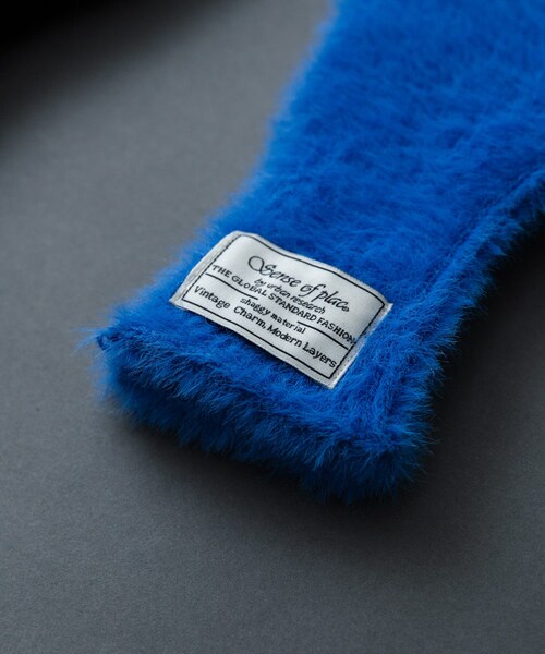SENSE OF PLACE by URBAN RESEARCH(センスオブプレイスバイアーバンリサーチ)の「シャギーニットグローブ(ベルト・レディース・BLUE/OFF WHITE/BLACK・one)」の19枚目の写真