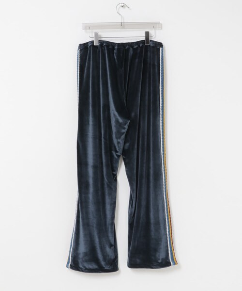 URBAN RESEARCH（アーバンリサーチ）の「The DUFFER N NEPHEWS　VELOUR TRACK PANTS（その他パンツ・メンズ・BLACK/NAVY・S/M）」の13枚目の写真