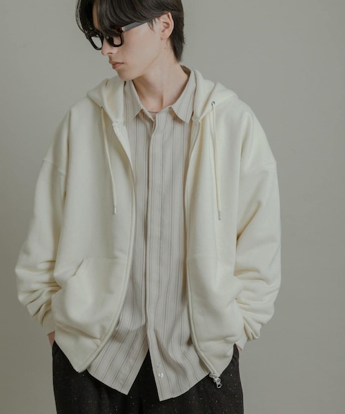 SENSE OF PLACE by URBAN RESEARCH（センスオブプレイスバイアーバンリサーチ）の「『ユニセックス』Wジップパーカー（パーカー・メンズ・IVORY/BLACK/GRAY/RED・M/L）」の7枚目の写真