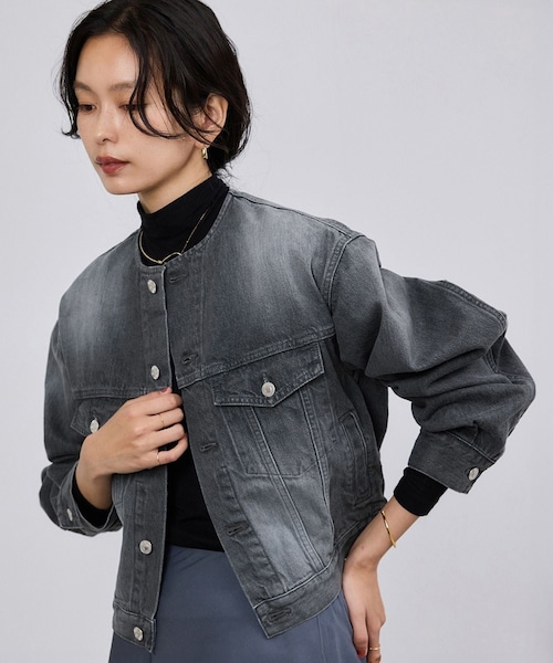 ROPE'(ロペ)の「岡山デニム別注ノーカラージャケット/イージーケア(ノーカラージャケット・レディース・グレー/ネイビー/ブルー・F)」の2枚目の写真