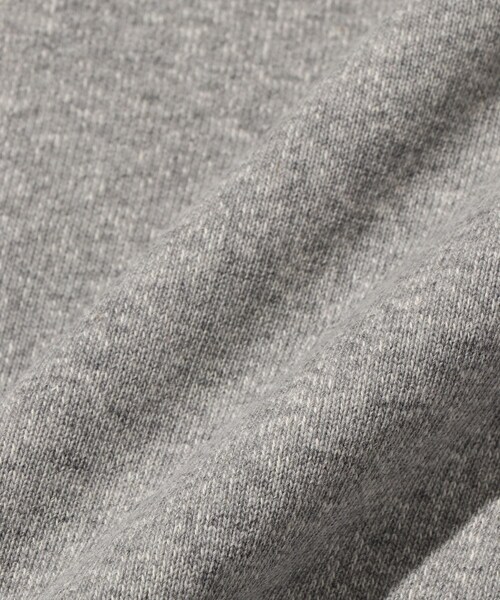 ADAM ET ROPE'(アダムエロペ)の「【AURALEE/オーラリー】SMOOTH SOFT BD SWEAT P/O PARKA(パーカー・メンズ・ブラック/ライトグレー・3/4)」の16枚目の写真