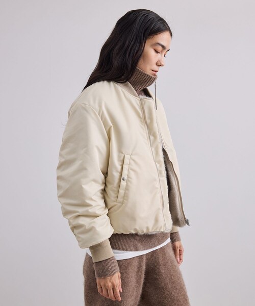 ADAM ET ROPE'(アダムエロペ)の「リバーシブルMA-1(MA-1・レディース・キナリ/オリーブ・F)」の19枚目の写真