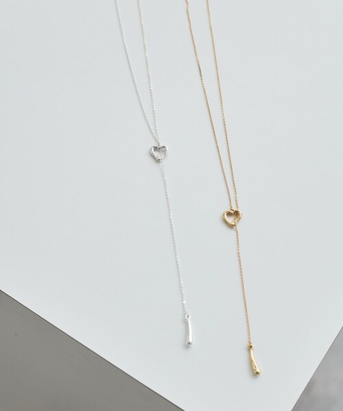 VIS（ビス）の「ハートポイントチェーンYネックレス（ネックレス・レディース・ゴールド/シルバー・F）」の4枚目の写真