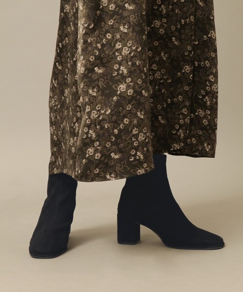 SENSE OF PLACE by URBAN RESEARCH（センスオブプレイスバイアーバンリサーチ）の「スクエアトウセンターシームストレッチブーツ（その他シューズ・レディース・PYTHON/BLACK/BLCK/IVORY/BROWN/BEIGE/L.KHAKI・S/M/L）」の3枚目の写真