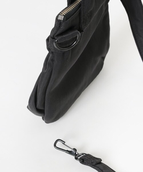 URBAN RESEARCH（アーバンリサーチ）の「SPIEWAK　MINI HELMETBAG S（ショルダーバッグ・メンズ・D.PINK/BLACK/Khaki/D.TRQ・FREE）」の10枚目の写真