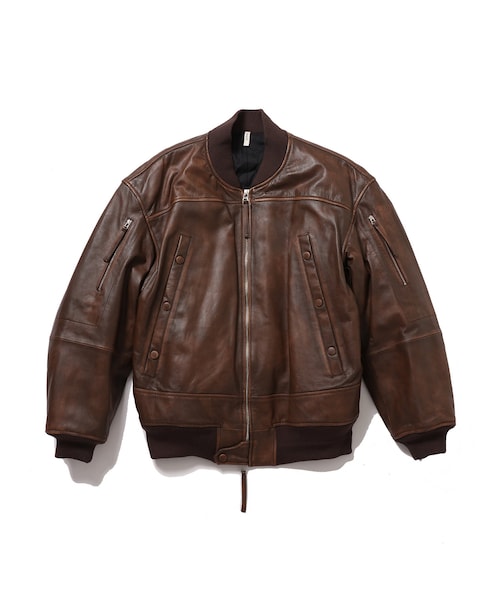 ADAM ET ROPE'（アダムエロペ）の「【CCU/シーシーユー】BOMBER JACKET（MA-1・メンズ・ブラック/ダークブラウン・2）」の2枚目の写真