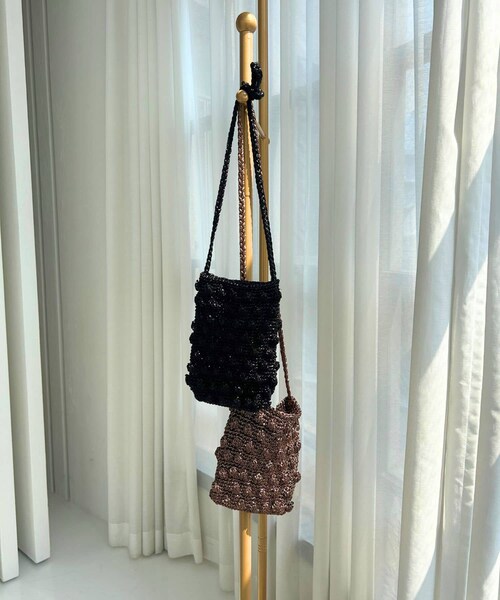 URBAN RESEARCH DOORS（アーバンリサーチドアーズ）の「メタリックヤーンショルダーバッグ（ショルダーバッグ・レディース・BLACK/BRONZE・one）」の22枚目の写真