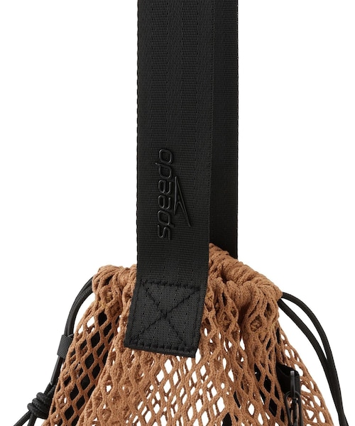 ADAM ET ROPE'(アダムエロペ)の「【Speedo(スピード)】Mesh Purse Bag(ショルダーバッグ・レディース・ブラック/キャメル・F)」の6枚目の写真