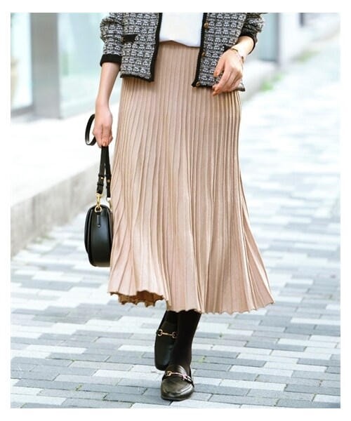 nissen（ニッセン）の「大きいサイズニットプリーツスカート（ゆったりヒップ）（スカート・レディース・ベージュ/黒・L/LL/3L/4L/5L/6L/8L/10L）」の14枚目の写真