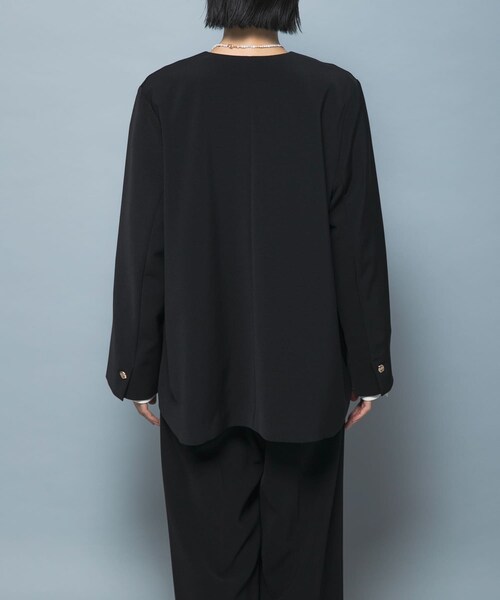 URBAN RESEARCH ROSSO（アーバンリサーチロッソ）の「『別注』CHIGNON×ROSSO　ラウンドヘムジャケット（その他アウター・レディース・OWHITE/BLACK・Free）」の15枚目の写真