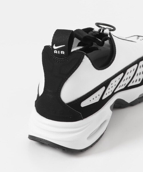 URBAN RESEARCH（アーバンリサーチ）の「NIKE　エア マックス SNDR（スニーカー・メンズ・ブラック/ホワイト・26/26.5/27/27.5/28/28.5/29）」の6枚目の写真