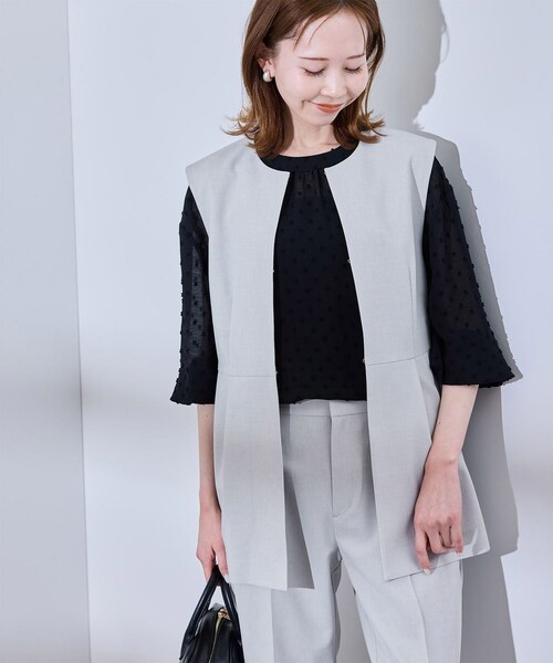 ROPE' PICNIC(ロペピクニック)の「【UV対応】【リネンライク・シリーズ】ペプラムジレベスト/通勤・セットアップ対応(ベスト・レディース・グレー/グレー系/ダークブラウン/ネイビー・38)」の20枚目の写真