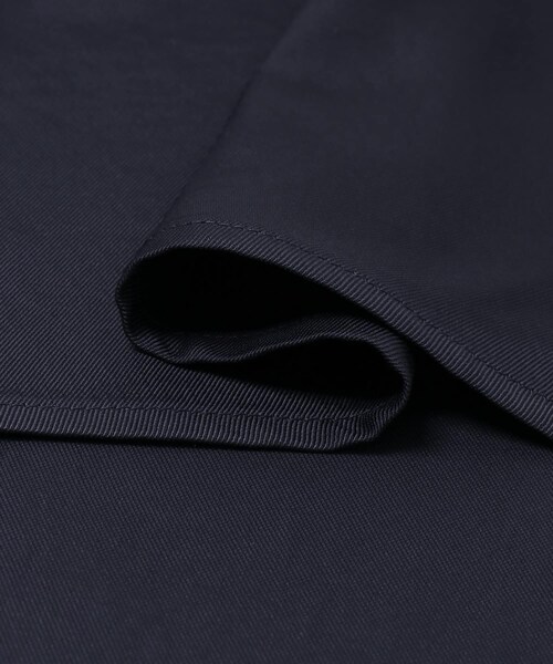 URBAN RESEARCH ROSSO（アーバンリサーチロッソ）の「シルキーツイルVネックブラウス（シャツ/ブラウス・レディース・OFF/MINT/NAVY・Free）」の13枚目の写真