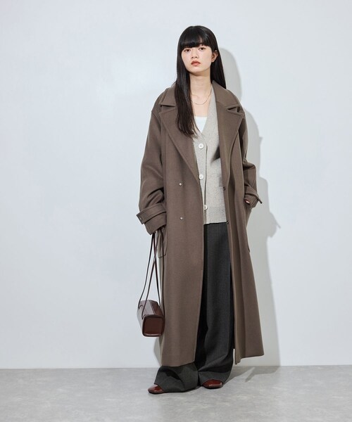 ADAM ET ROPE'(アダムエロペ)の「【サステナブル】Super140’sシャルムビーバーマキシコート(チェスターコート・レディース・ブラック/ブラウン系/キャメル・36/38)」の12枚目の写真