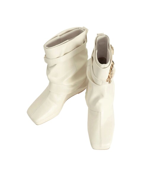 CALNAMUR（カルナムール）の「レッグカバー付きショートブーツ（ブーツ・レディース・ホワイト/ブラック・M/S/L）」の15枚目の写真