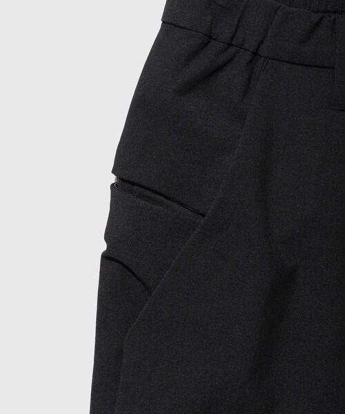 ADAM ET ROPE'(アダムエロペ)の「【TEATORA/テアトラ】Wallet Pants RESORT GC(その他パンツ・メンズ・ブラック・2/3)」の6枚目の写真