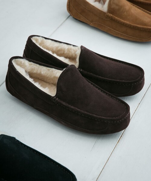 URBAN RESEARCH Sonny Label（アーバンリサーチサニーレーベル）の「UGG　Ascot（その他シューズ・メンズ・CHESTNUT/BLACK/ESPRESSO・8/9/10）」の2枚目の写真