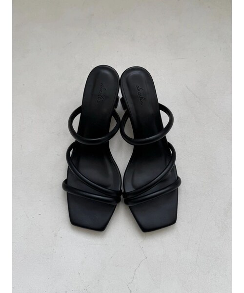 dazzlin（ダズリン）の「ストラップシンプルサンダル（サンダル・レディース・オフホワイト/ブラック/ライム・M/L）」の8枚目の写真