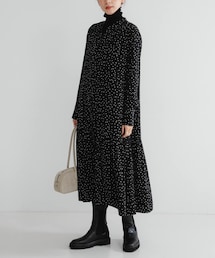 URBAN RESEARCH | ギャザーティアードワンピース(ワンピース)