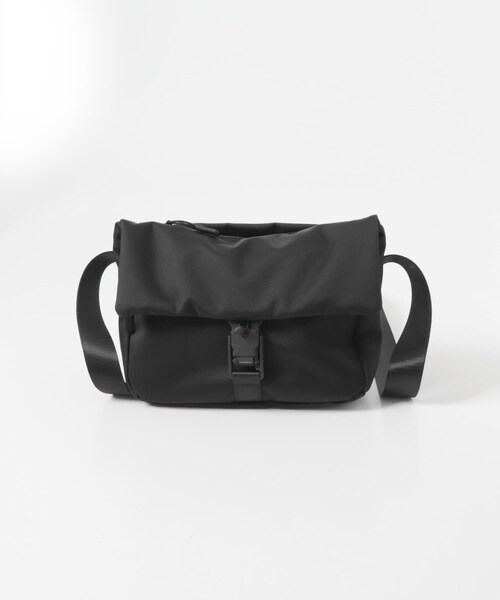 RODE SKO（ロデスコ）の「撥水フィドロックショルダーバッグ S（ショルダーバッグ・メンズ・BLACK/KHAKI・S）」の15枚目の写真