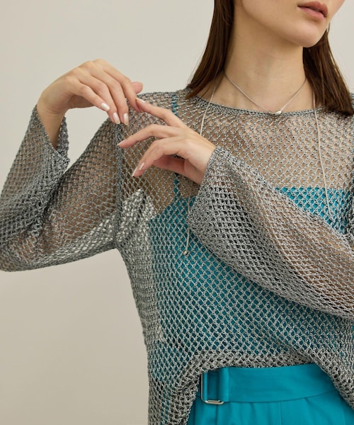 ROPE'(ロペ)の「ラメコードメッシュプルオーバー/洗える(その他トップス・レディース・ゴールド/シルバー・F)」の1枚目の写真