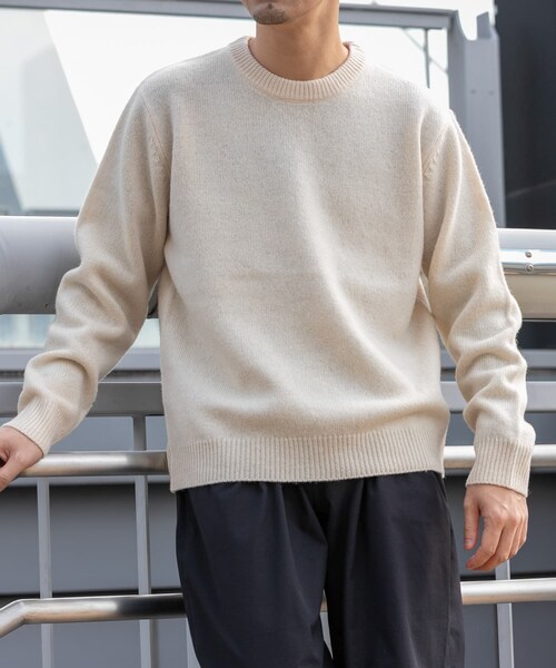 URBAN RESEARCH ROSSO（アーバンリサーチロッソ）の「『XLサイズあり』シェットランドウールクルーネックニット（ニット/セーター・メンズ・NAVY/BLACK/GRAY/GREIGE/KHAKI/GREEN/WHITE/ROYAL BLUE/INDIGO/MASTARD/WINE/LAVENDER・S/M/L/XL）」の19枚目の写真