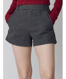 MURUA（ムルーア）の「フェイクスウェードショートパンツ（その他パンツ・レディース）」