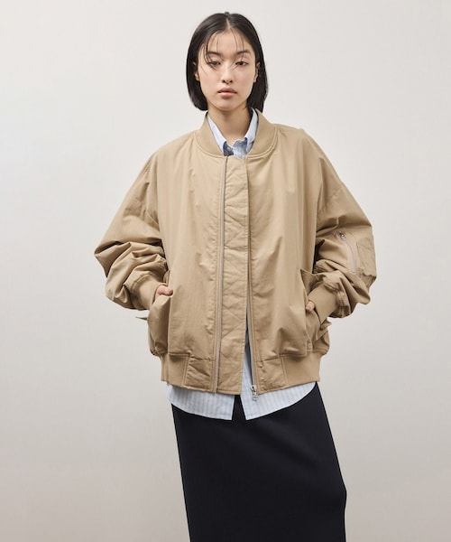 ADAM ET ROPE'（アダムエロペ）の「【PROVOKE for ADAM ET ROPE' 】別注 MA-1（MA-1・レディース・オフホワイト/ベージュ/ベージュ系/ネイビー・F）」の16枚目の写真