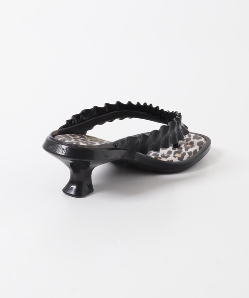 URBAN RESEARCH(アーバンリサーチ)の「GANNI×MELISSA THONG KITTEN HEEL(サンダル・レディース・BLACK・37/38/39)」の5枚目の写真
