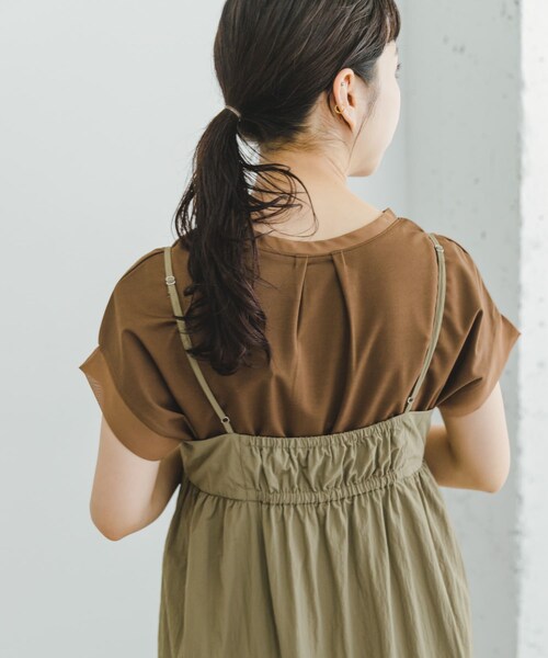 ITEMS URBANRESEARCH（アイテムズ アーバンリサーチ）の「バックタックフレンチプルオーバー（Tシャツ/カットソー・レディース・L.BEG/WHT/BLK/CML/KHK/WHT2・FREE）」の6枚目の写真