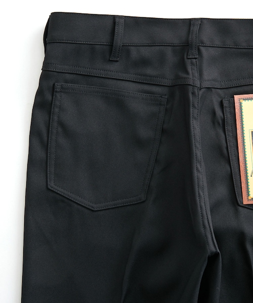 ADAM ET ROPE'（アダムエロペ）の「【Wrangler/ラングラー】 WRANCHER DRESS（その他パンツ・メンズ・ブラック・L/M/S/XS）」の10枚目の写真
