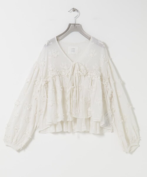 URBAN RESEARCH(アーバンリサーチ)の「crinkle crinkle crinkle 3D EMBROIDERY BOLERO(シャツ/ブラウス・レディース・WHITE/BLACK・Free)」の4枚目の写真
