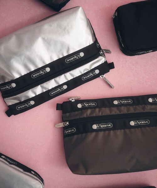ADAM ET ROPE'（アダムエロペ）の「【LeSportsac for ADAM ET ROPE'】COSMETIC CLUTCH (SHINE/SOLID)（ポーチ・レディース・シルバー・F）」の20枚目の写真