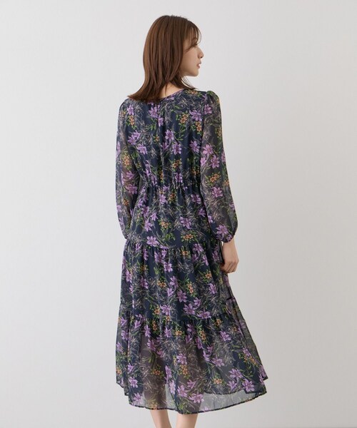Jayro(ジャイロ)の「花柄ワンピース(ワンピース・レディース・ブラック系/ネイビー系・F)」の19枚目の写真