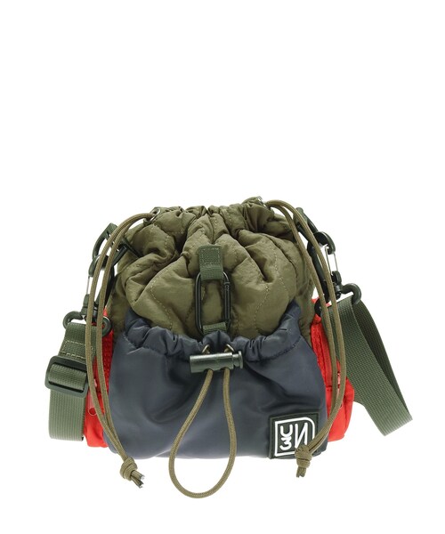 UN3D.（アンスリード）の「QUILTING SHOULDER BAG（ショルダーバッグ・レディース・ブラック/カーキ/ミックス・F）」の2枚目の写真